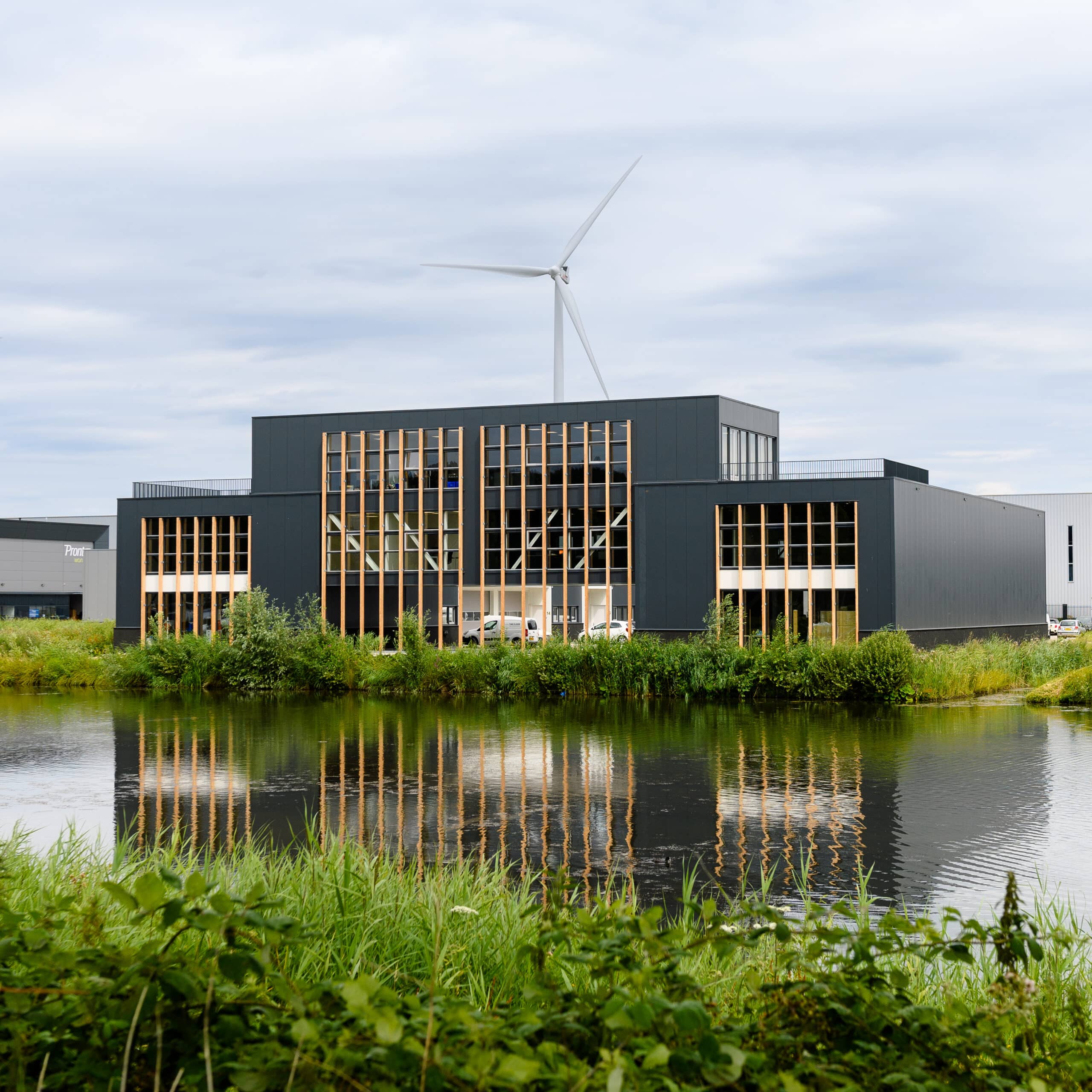 Nieuwbouw bedrijfsgebouw Nieuwegein